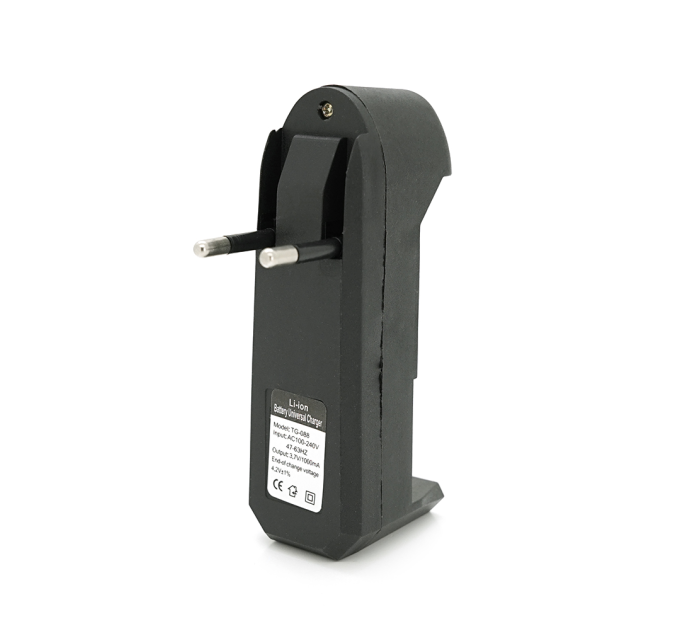 Зарядний пристрій універсальний BLC-001A 1AA / 1AAA / 18650, 3.7V / 1000mAh