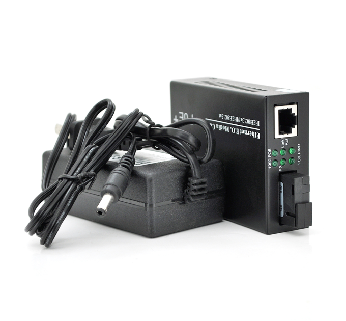 Медіаконвертер POE, FT-1G1EPS-20, SC 20km, Fast Ethernet 10 / 100 / 1000 Мбит / с, + блок живлення 48В, 2,5А (0 +70 ° C), + перехідник, Q60