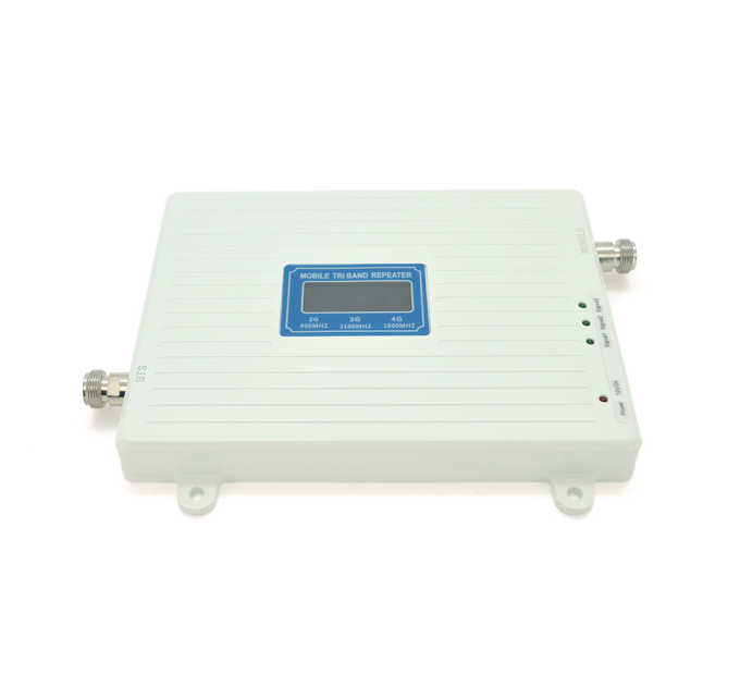 Комплект підсилювач GSM304-3G-4G 900 / 1800 / 2100МГц. Підсилювач тридіапазонний, антена прийому 10м кабелю, антена ретрансляції 3 метри. White