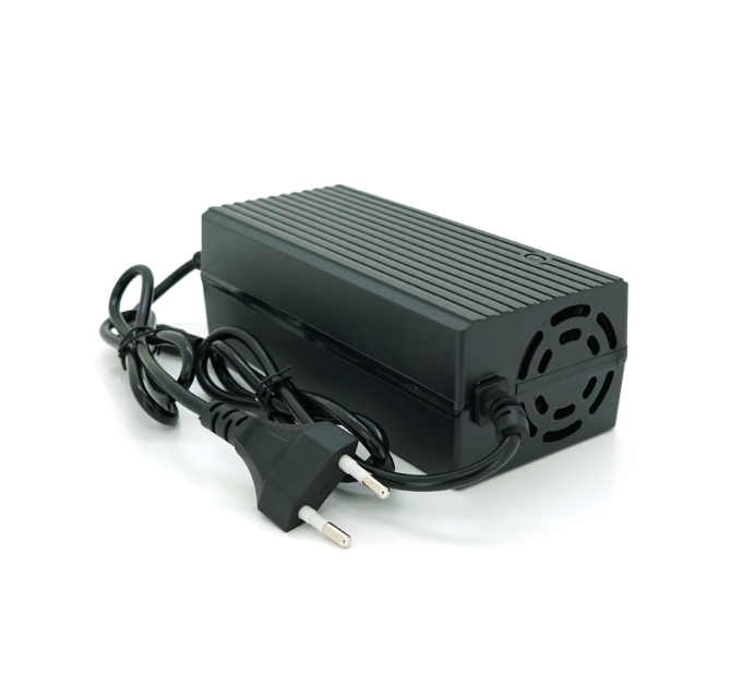 Зарядний пристрій Jinyi для акумуляторів LiFePo4 48V(58,4V),16S,2A,штекер 5.5*2.5,з індикацією,BOX