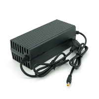 Зарядний пристрій Jinyi для акумуляторів LiFePo4 48V(58,4V),16S,3A,штекер 5.5*2.5,з індикацією,BOX