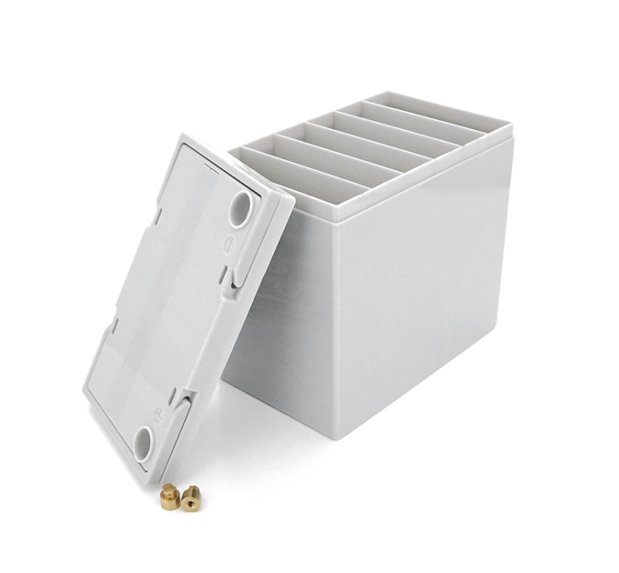 Корпус для акумуляторної батареї NP12v55ah, без клем (225x135x210)