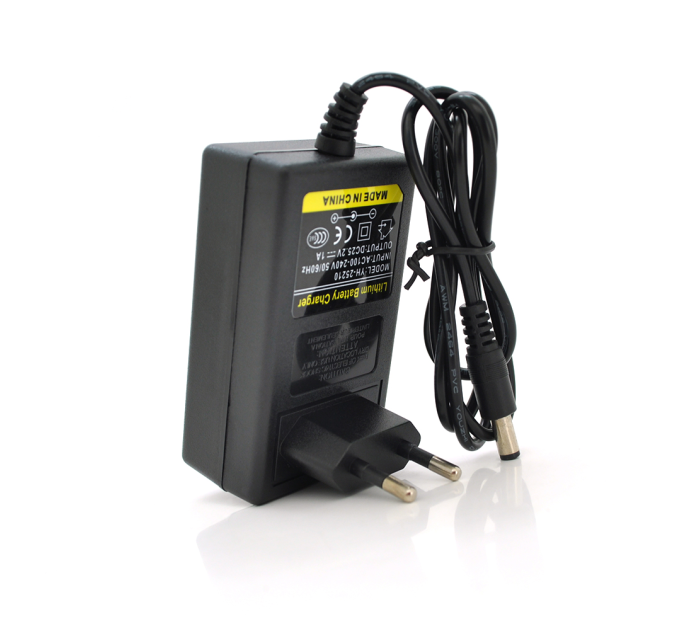 Зарядний пристрій для акумуляторів Li-ion 25,2V1A,6S,BOX,Q200