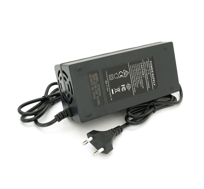 Зарядний пристрій для акумуляторів Li-ion 36V(42V),10S,5A,штекер 5.5*2.5,з індикацією,BOX