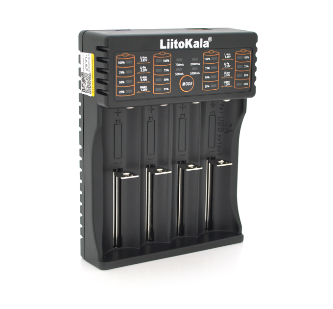 ЗУ універсальне Liitokala lii-402, 4 канали, LCD дисплей, підтримує Li-ion, Ni-MH та Ni-Cd AA (R6), ААA (R03), AAAA, С (R14)